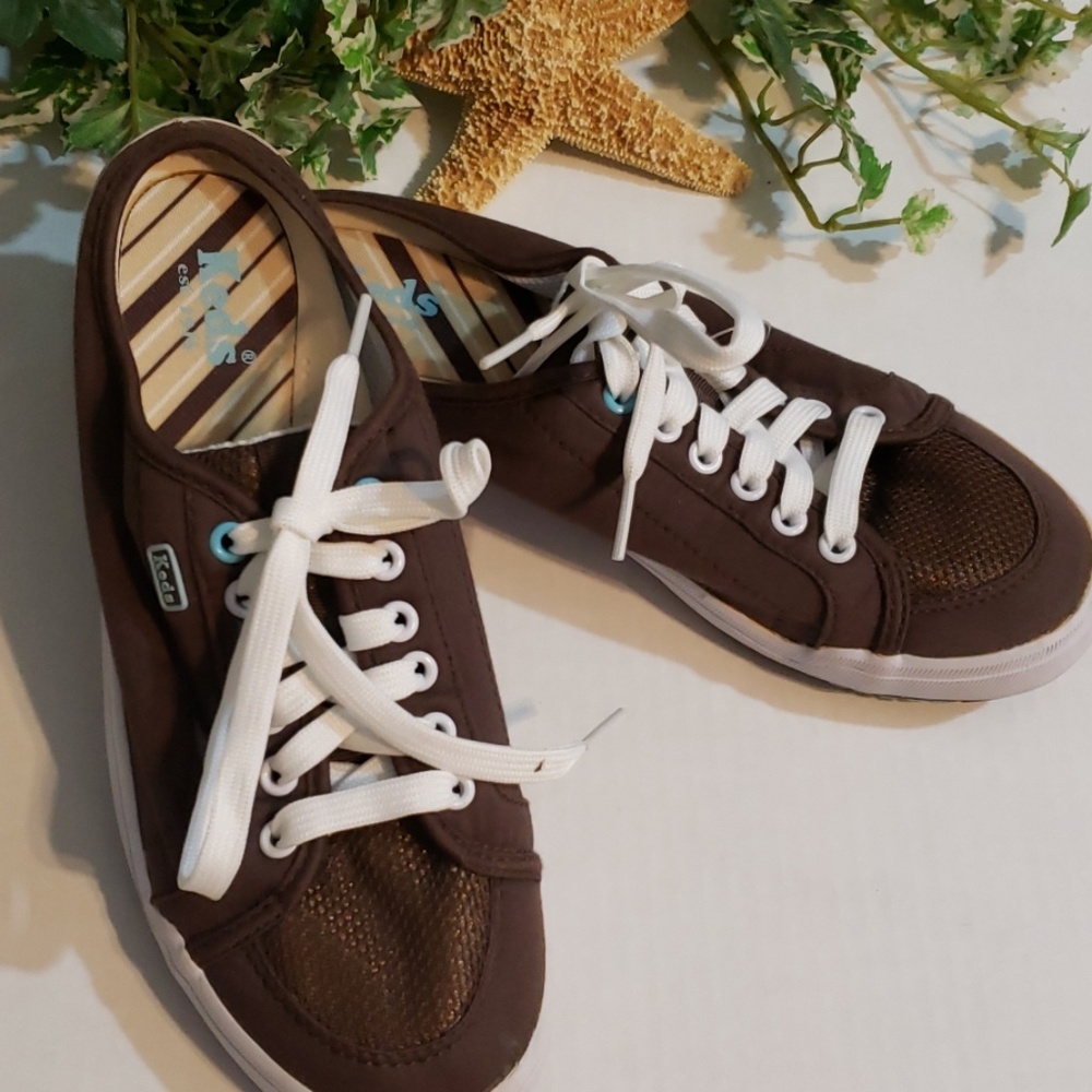 Keds tennis shoes size us 6.0